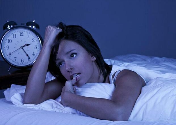 女性孕期睡眠质量不好怎么办?该如何调整?_孕妇