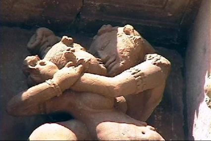 卡久拉霍的性爱雕塑:印度古代雕刻家的杰作(图)