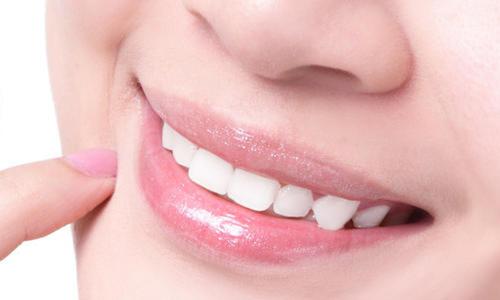 美白牙齿的有效方法有哪些呢?