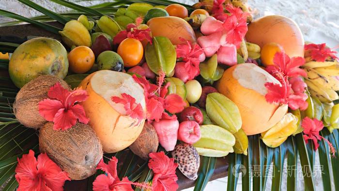 热带水果多种多样的成熟热带水果