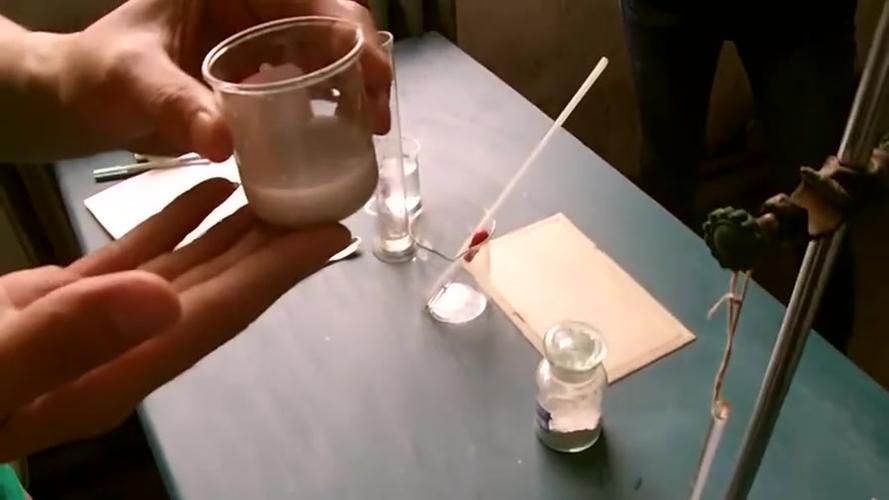 化学实验一探究 生石灰与水反应